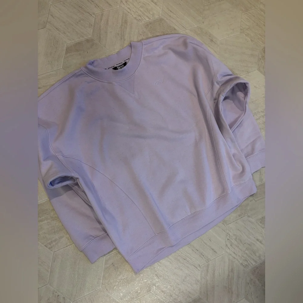 DKNY Lavender Women's Crewneck Sweater - Picture 1 of 8